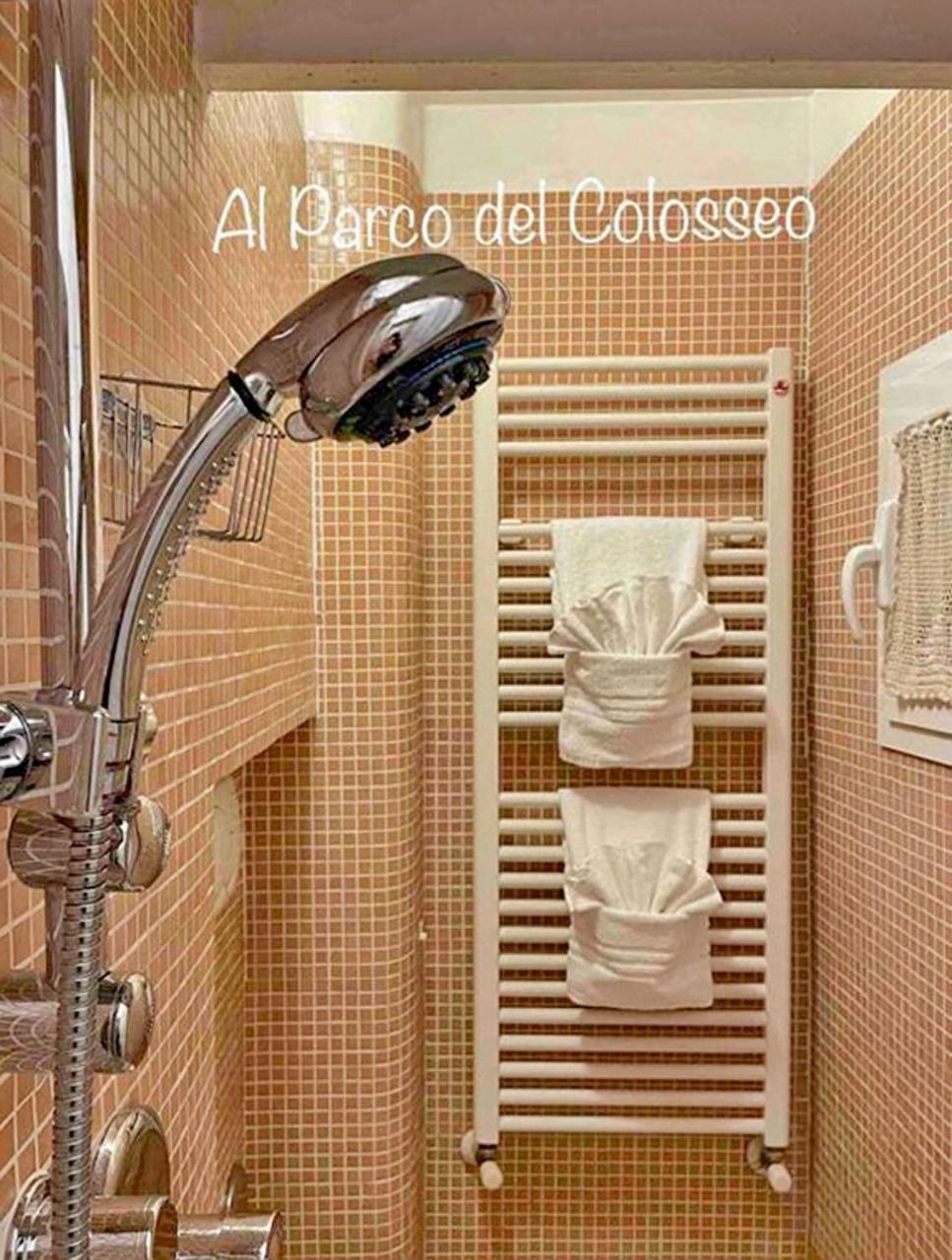Al Parco Del Colosseo Рим Экстерьер фото